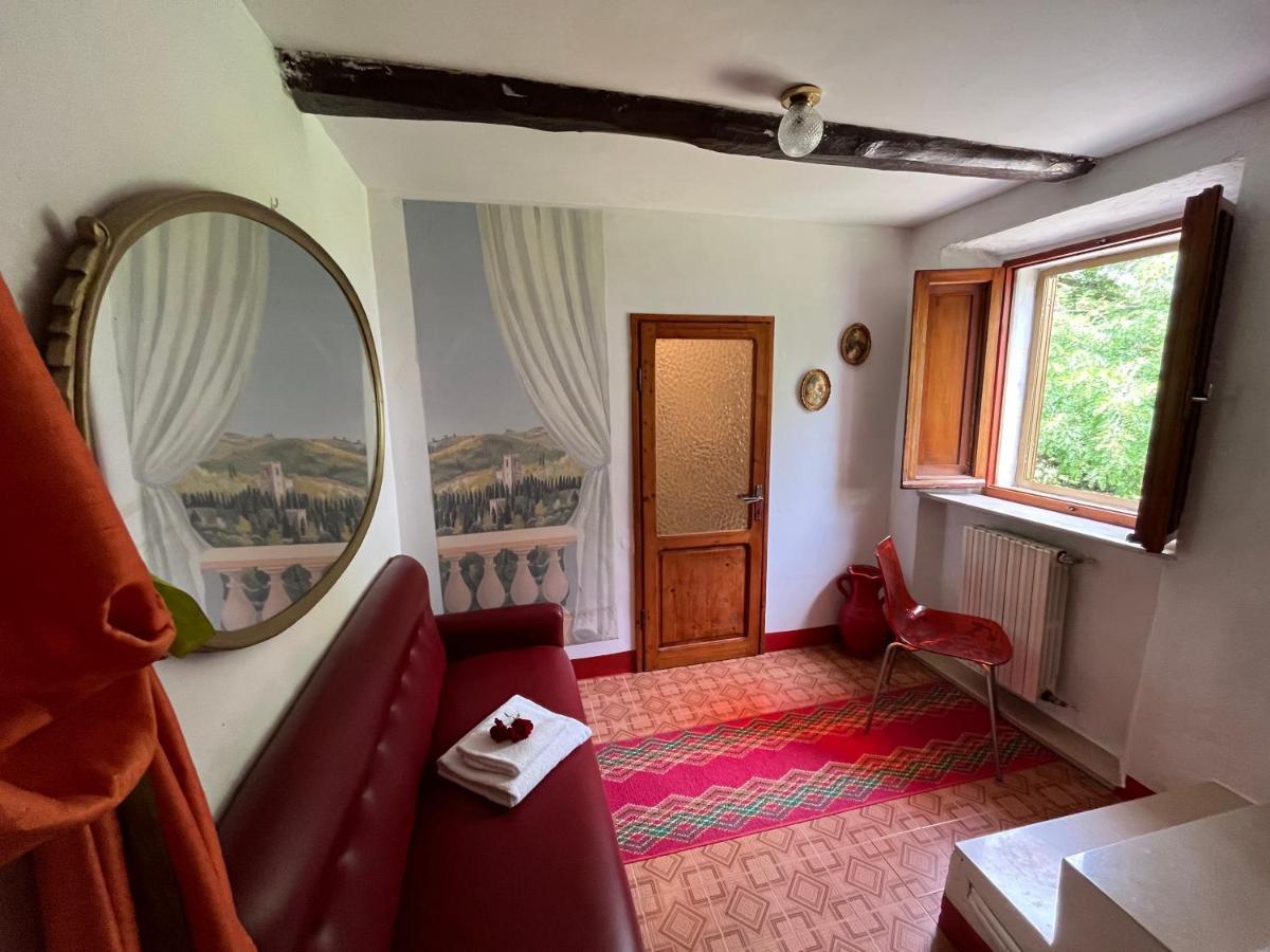 شقة Casina Orione بمونتيكاتيني فال دي سيسينا المظهر الخارجي الصورة